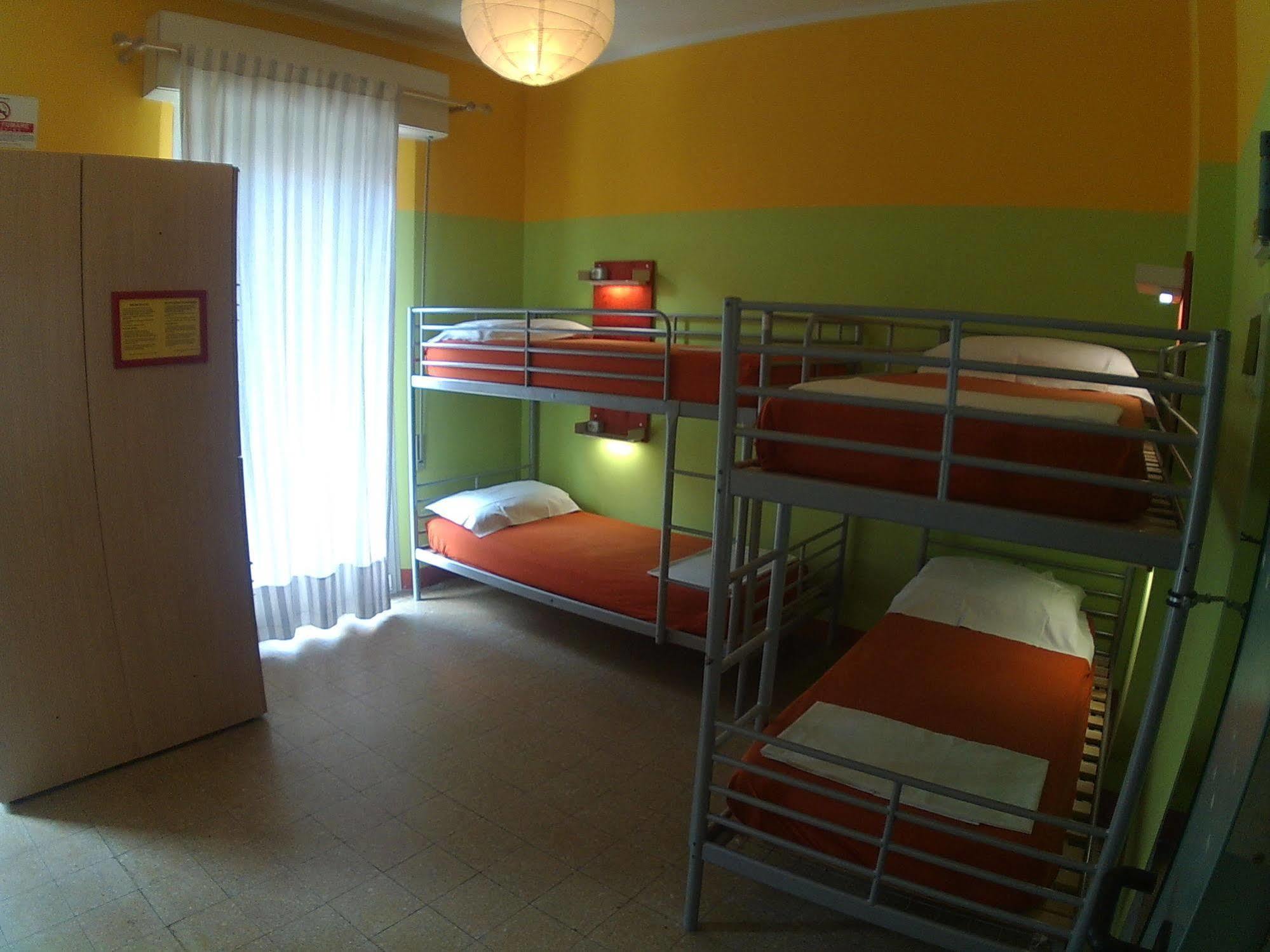 Jammin' Hostel & Bar רימיני מראה חיצוני תמונה