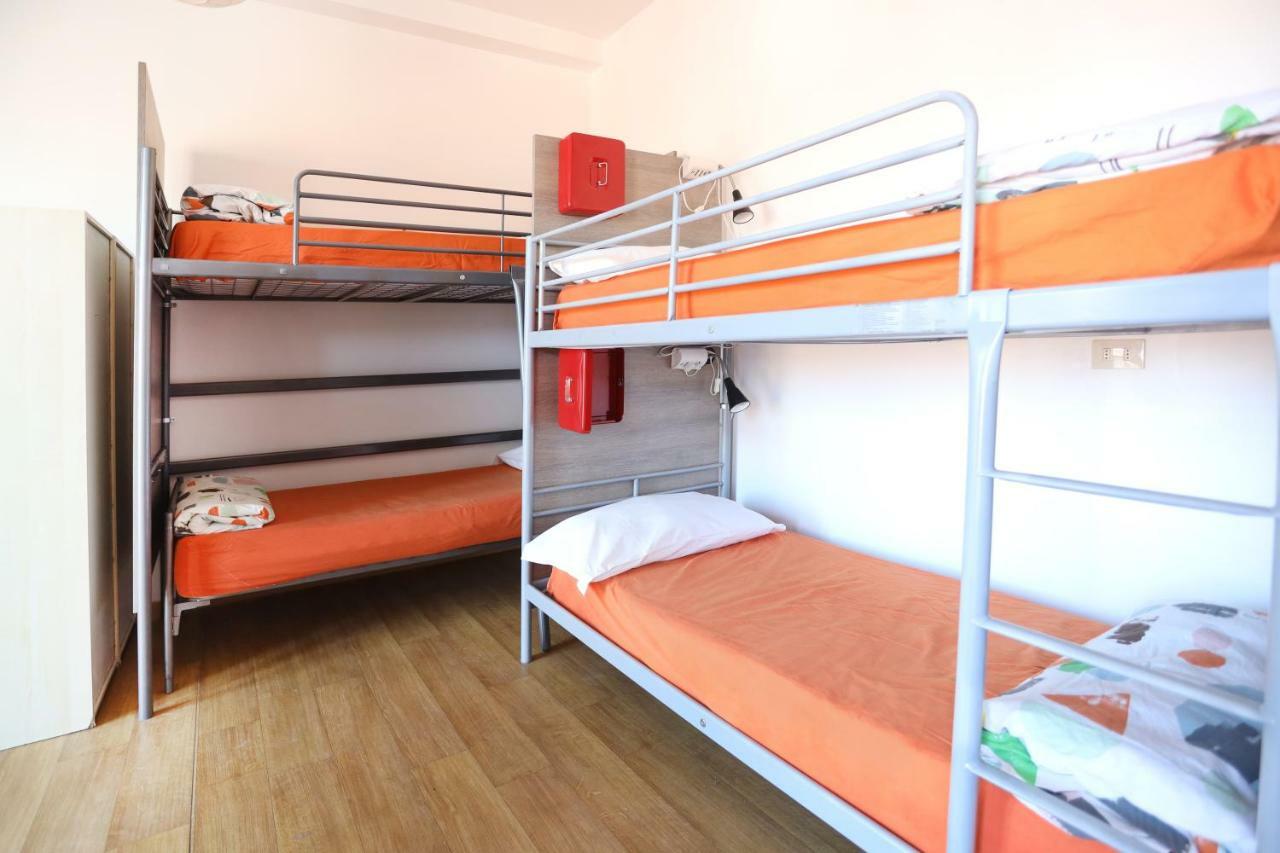 Jammin' Hostel & Bar רימיני מראה חיצוני תמונה